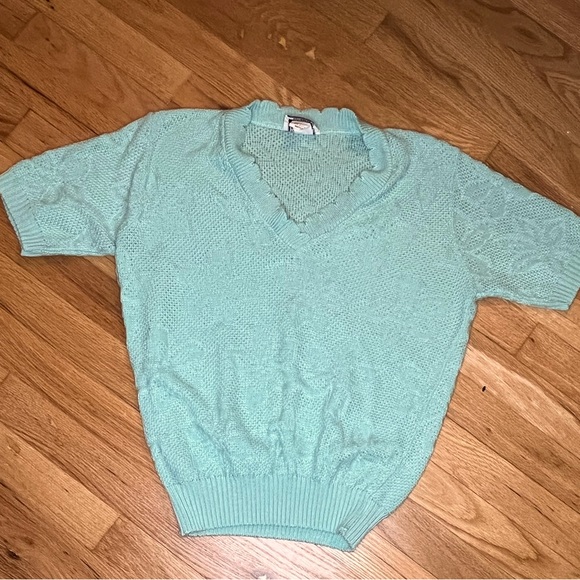 keneth Too! Sweaters - Vintage Keneth Too! Medium Short Sleeved Sweater